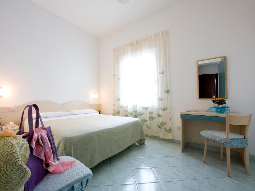 Hotel Terme Fiola Casamicciola Terme Room photo